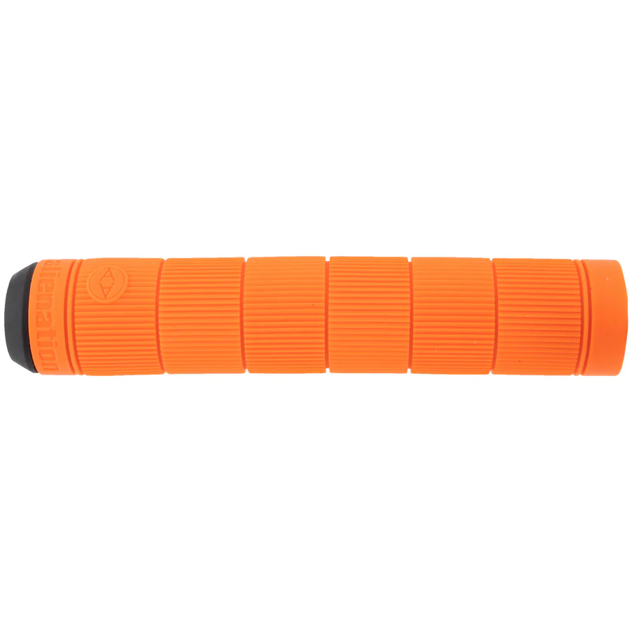 Alienation Backlash V2 Grips - Image 7