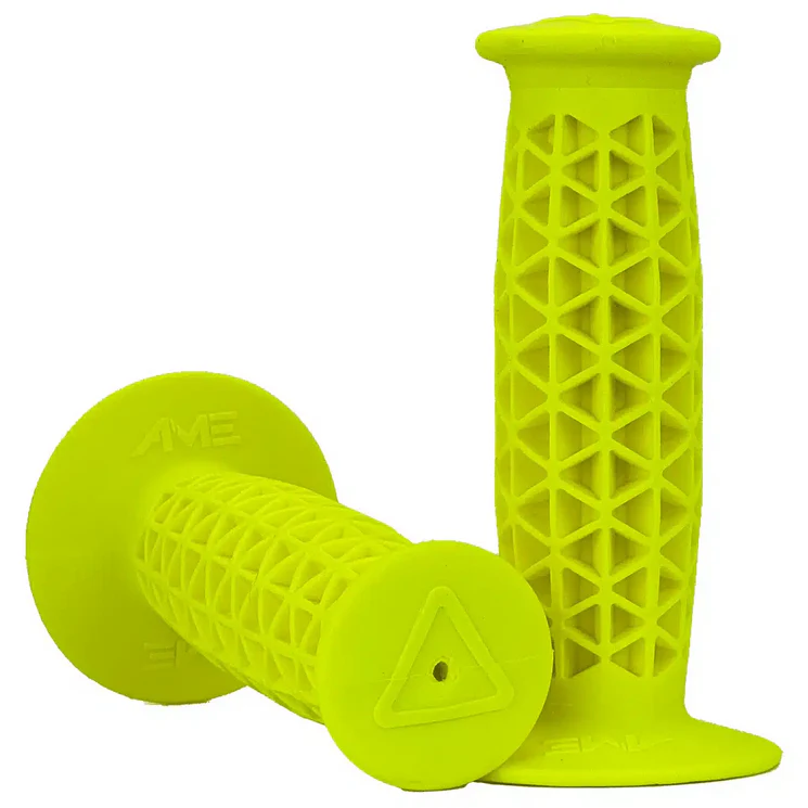 AME Super Soft BMX Flanged Grip - Image 4