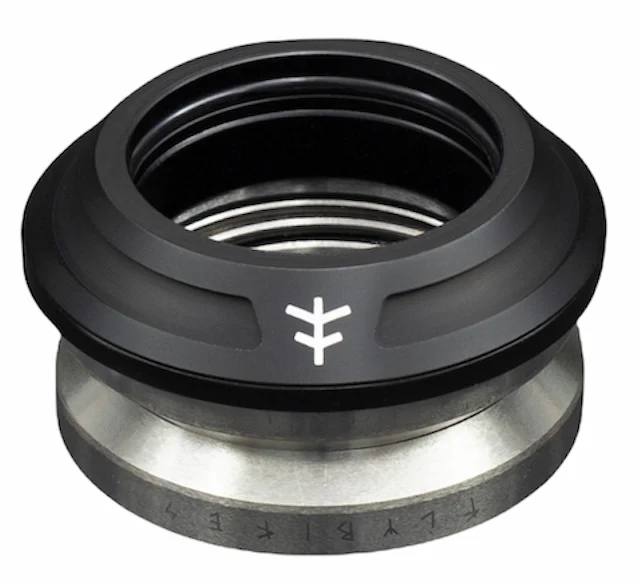Fly Volcano Headset - Image 3