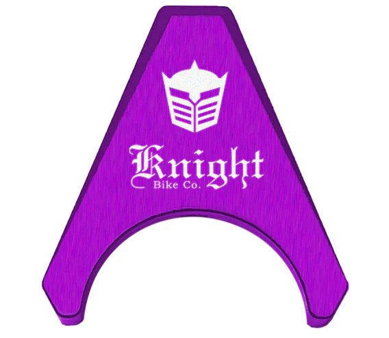 Knight Cable Hanger - Image 2