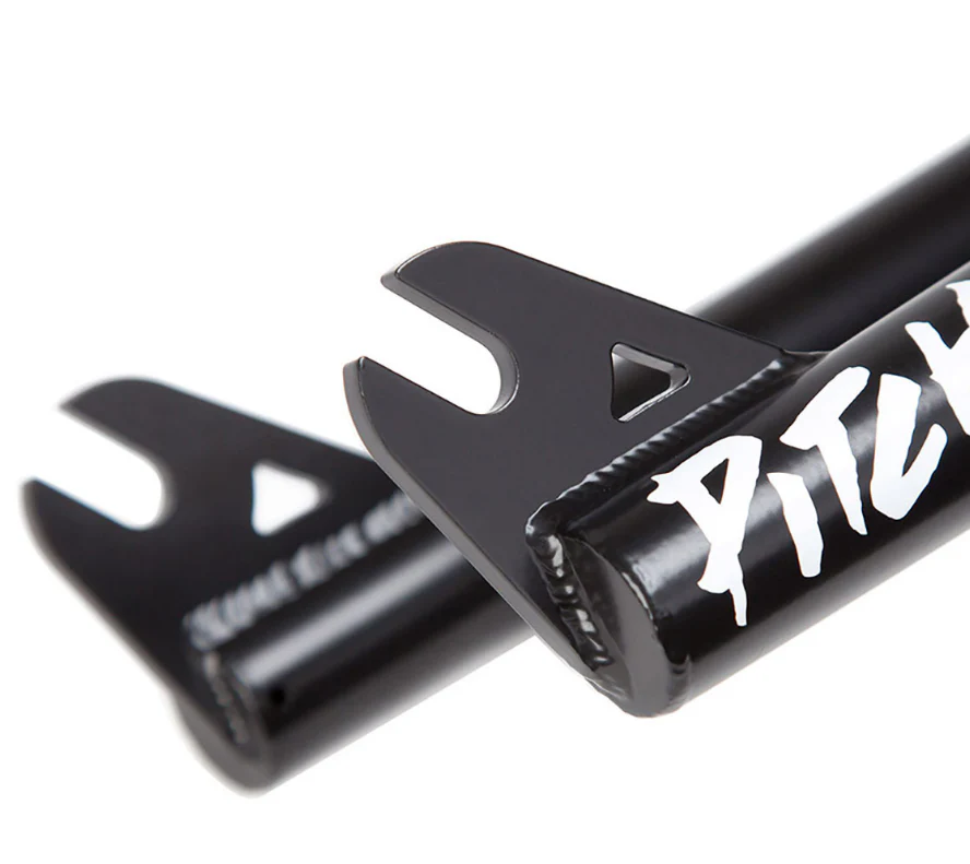 S&M Pitchfork 20" Fork - Image 2