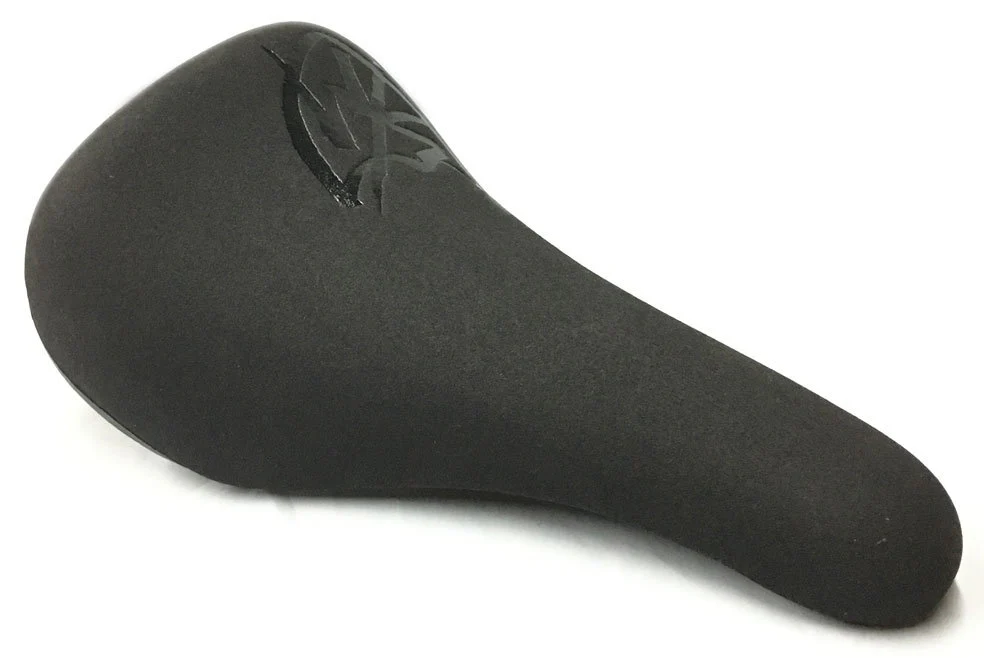 S&M STEALTH PIVOTAL SEAT