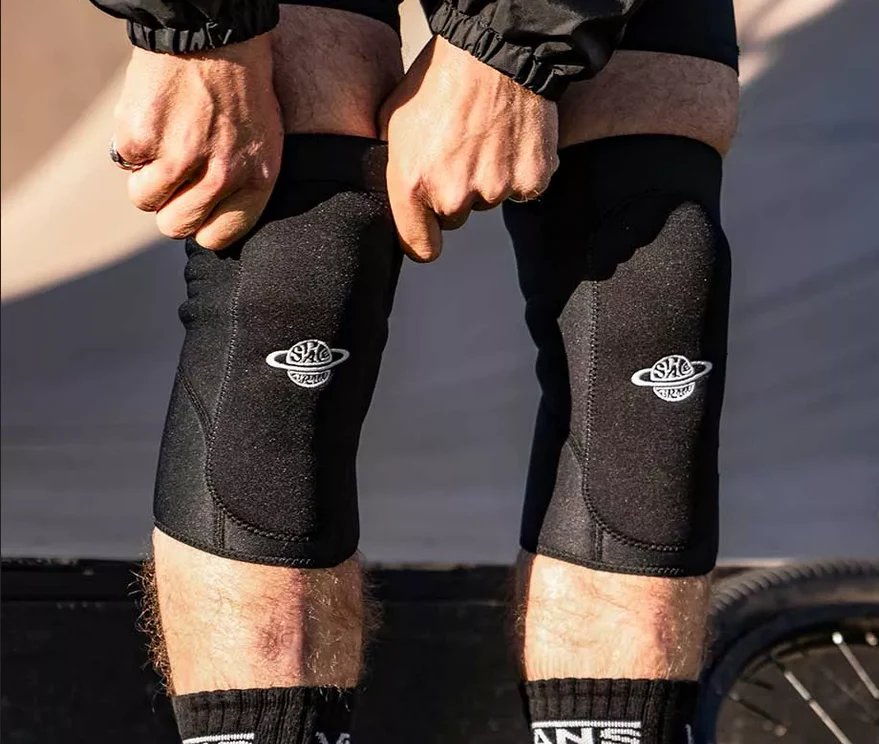 Space Brace Enarson Signature Knee Pads - Image 2