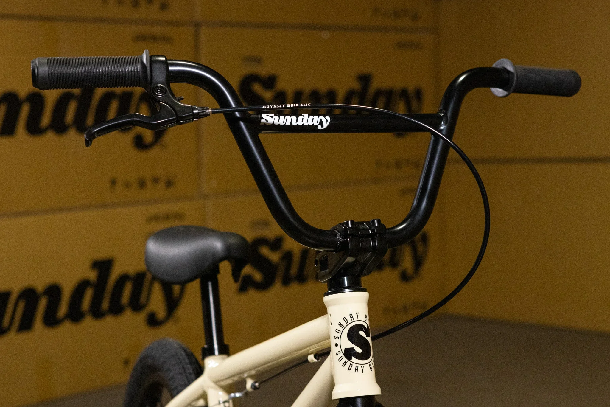 Sunday Aluminum Primer 16" Bike - Image 2