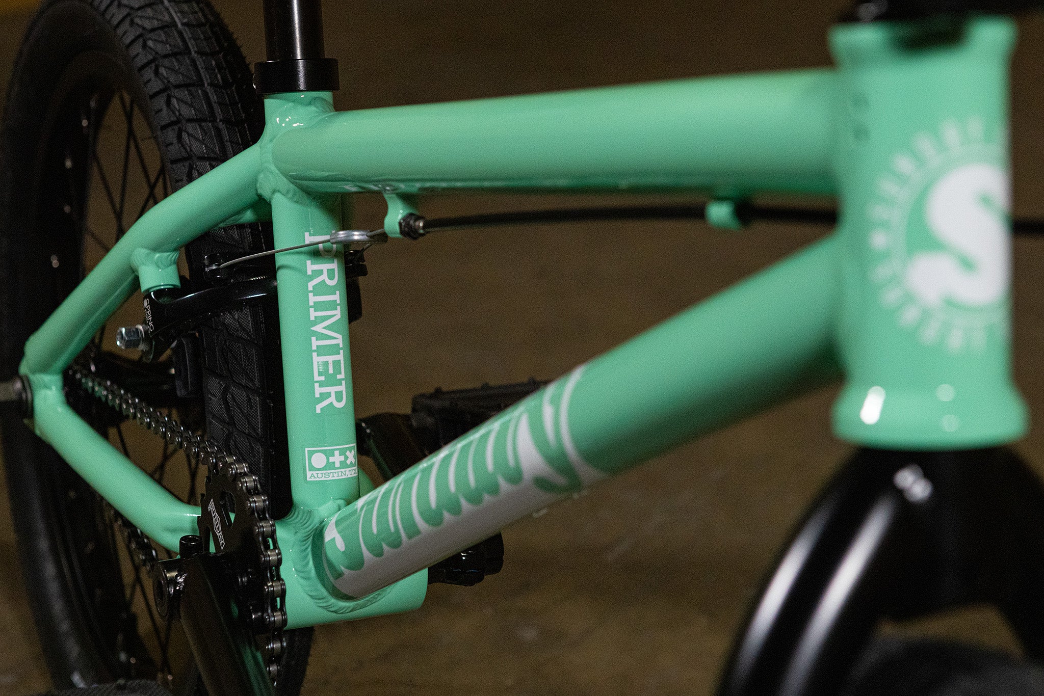 Sunday Aluminum Primer 18" Bike - Image 6