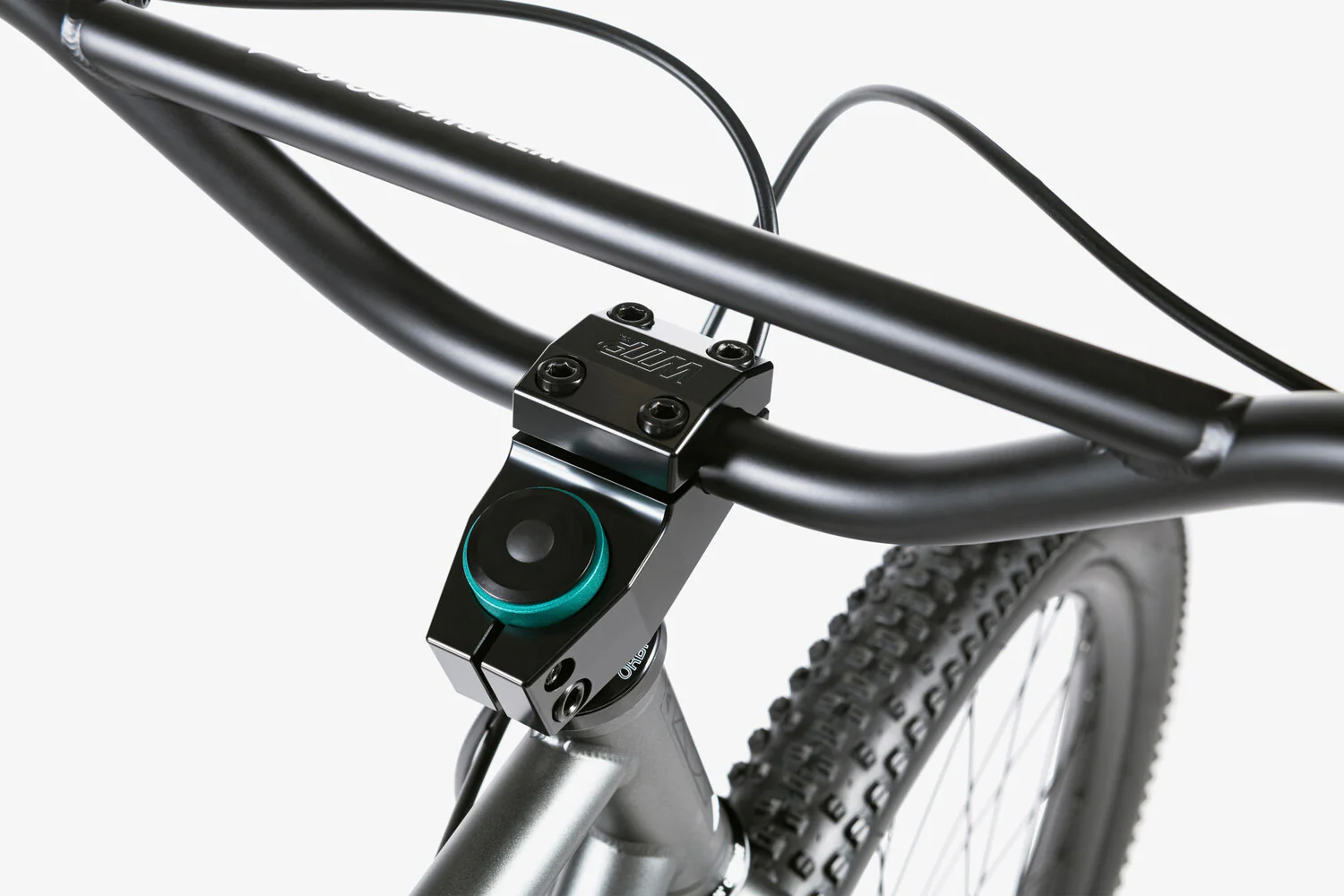 We The People Avenger 27.5" Bike - Image 2